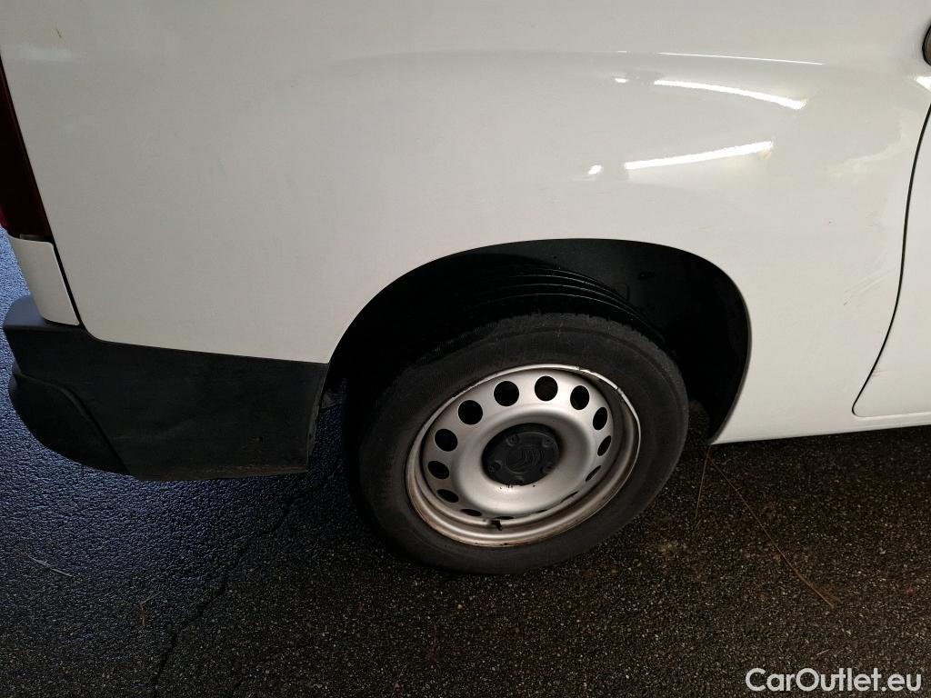  Citroen  Berlingo  Fourgon Club XL 950 1.5 BlueHDi 100CV BVM5 E6dT #15