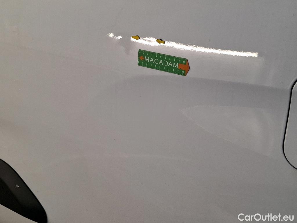  Citroen  Berlingo  Fourgon Club XL 950 1.5 BlueHDi 100CV BVM5 E6dT #29