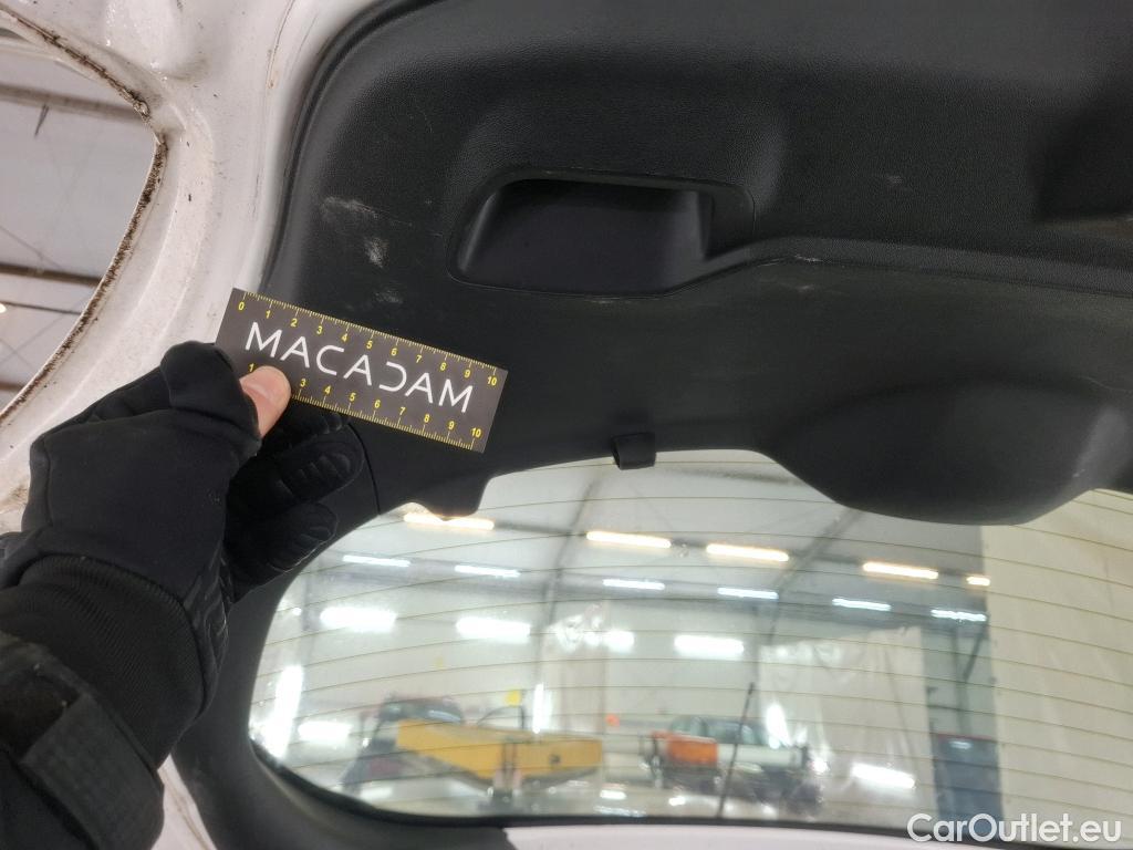  Peugeot  208  Affaire Premium Pack 1.2 80CV BVM5 E6dT #22