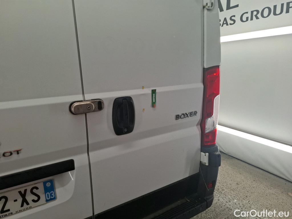  Peugeot  Boxer PEUGEOT  VU 4p Fourgon 2.0 BLUEHDI 110 PREMIUM PA 333 L1H2 #1