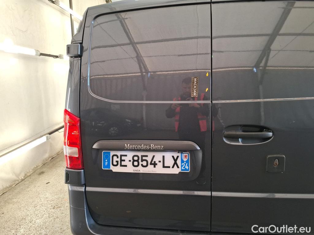  Mercedes  Vito MERCEDES-BENZ  Extra Long / 2020 / 4P / Fourgon tôlé 116 CDI Extra Long Pro / VO RECONDITIONNE - PHOTOS AVANT RECONDITIONNEMENT #9