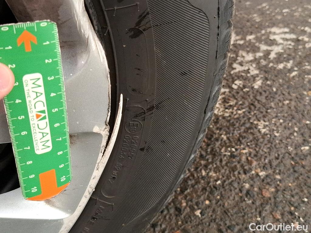  Citroen  C3 CITROEN  Société / 2020 / 5P / Berline / VU BlueHDi 100 S&S BVM6 Feel #23