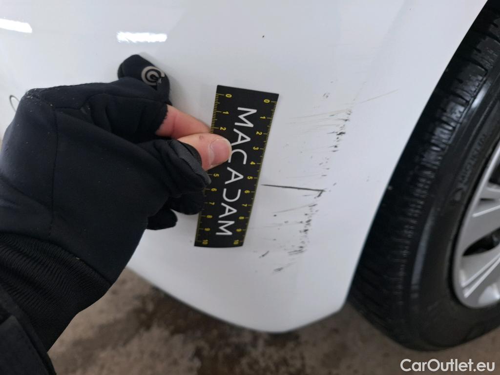  Peugeot  208  Affaire Premium Pack 1.2 80CV BVM5 E6dT #15