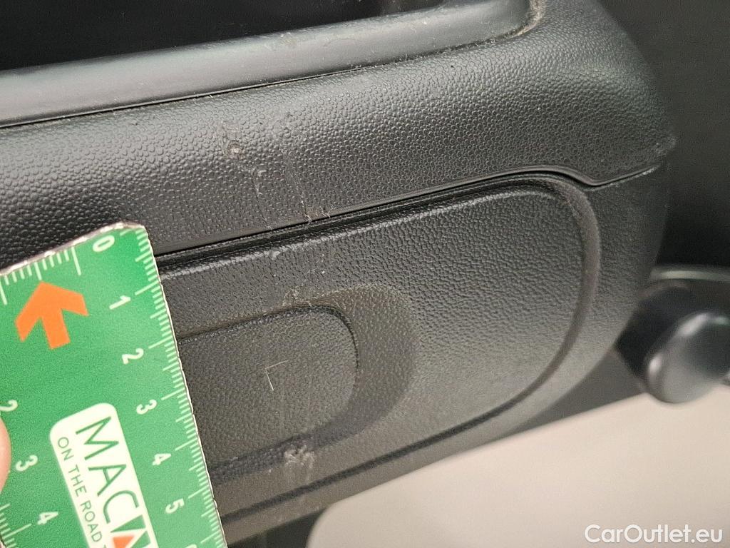  Citroen  C3 CITROEN  Société / 2020 / 5P / Berline / VU BlueHDi 100 S&S BVM6 Feel #12