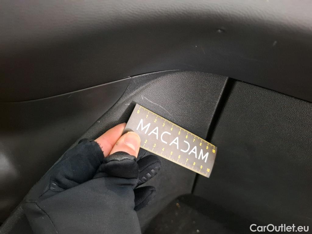  Peugeot  208  Affaire Premium Pack 1.2 80CV BVM5 E6dT #33