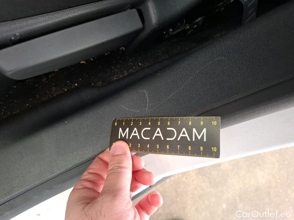  Citroen  C3  Société Feel 1.2 PureTech 80CV BVM5 E6d #2