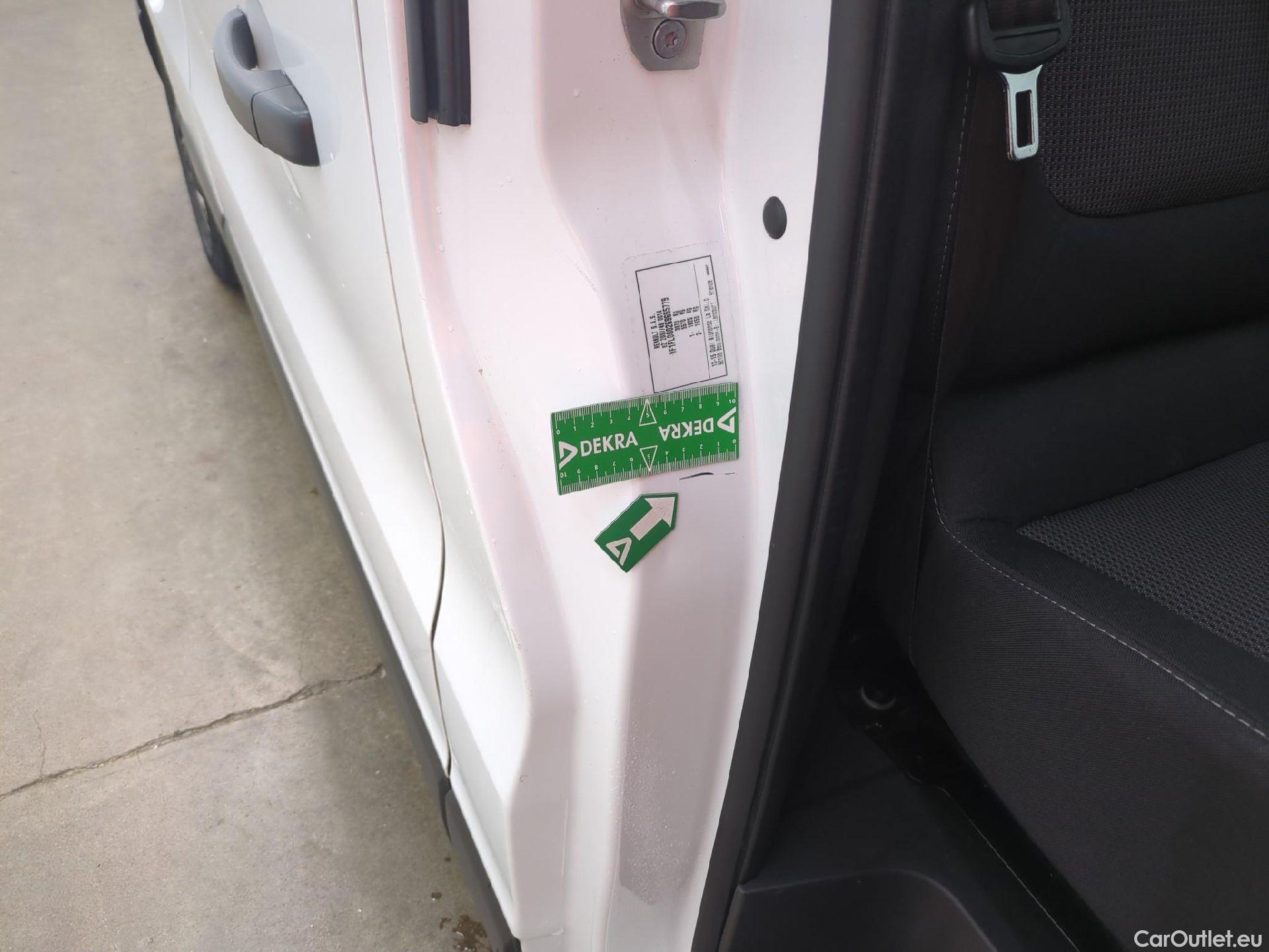  Renault  Trafic  III Fourgon L2H1 3T Confort 2.0 dCi 130CV BVM6 E6d #2