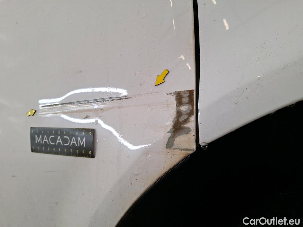  Volkswagen  Transporter VOLKSWAGEN  VU 4p Fourgon 2.0 TDi 110 L2H1 Busi Line Plu #32