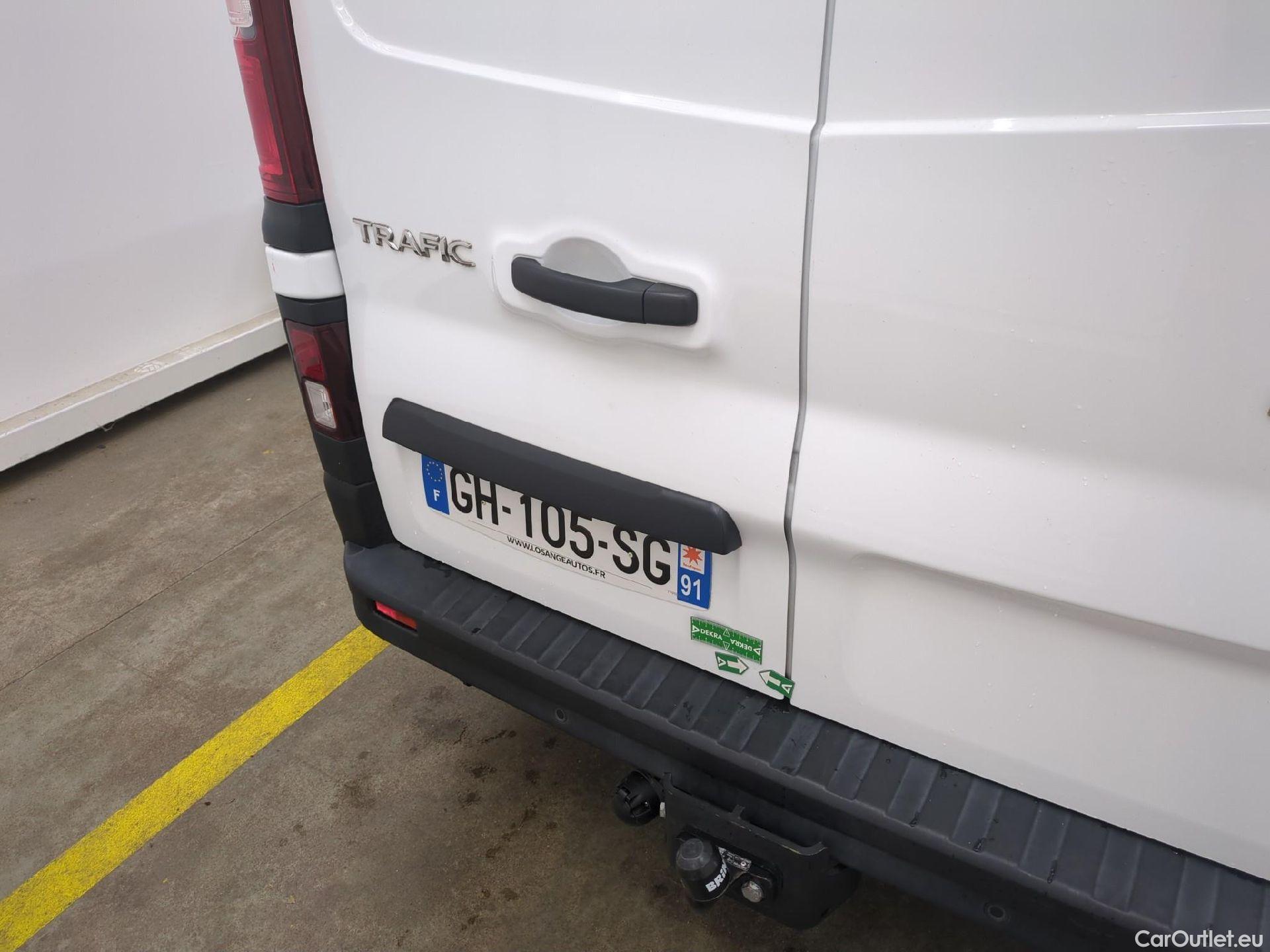  Renault  Trafic  III Fourgon L2H1 3T Confort 2.0 dCi 130CV BVM6 E6d #11