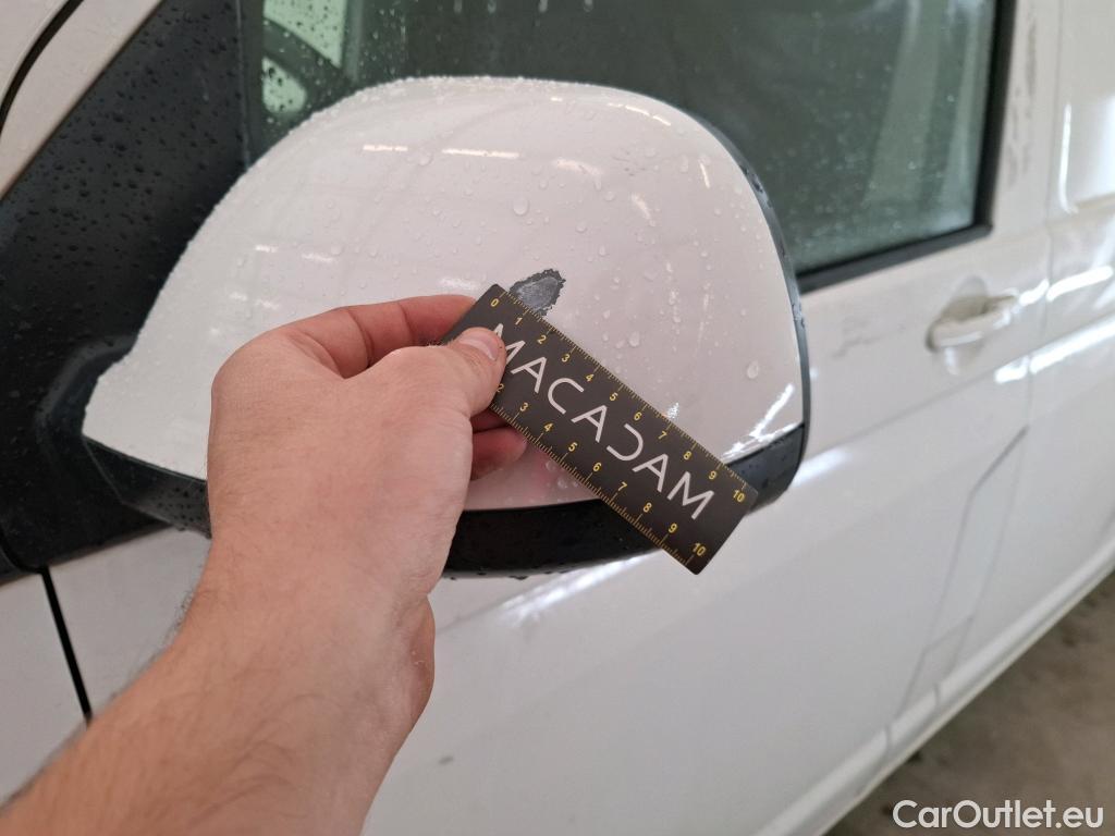  Volkswagen  Transporter VOLKSWAGEN  VU 4p Fourgon 2.0 TDi 110 L2H1 Busi Line Plu #59