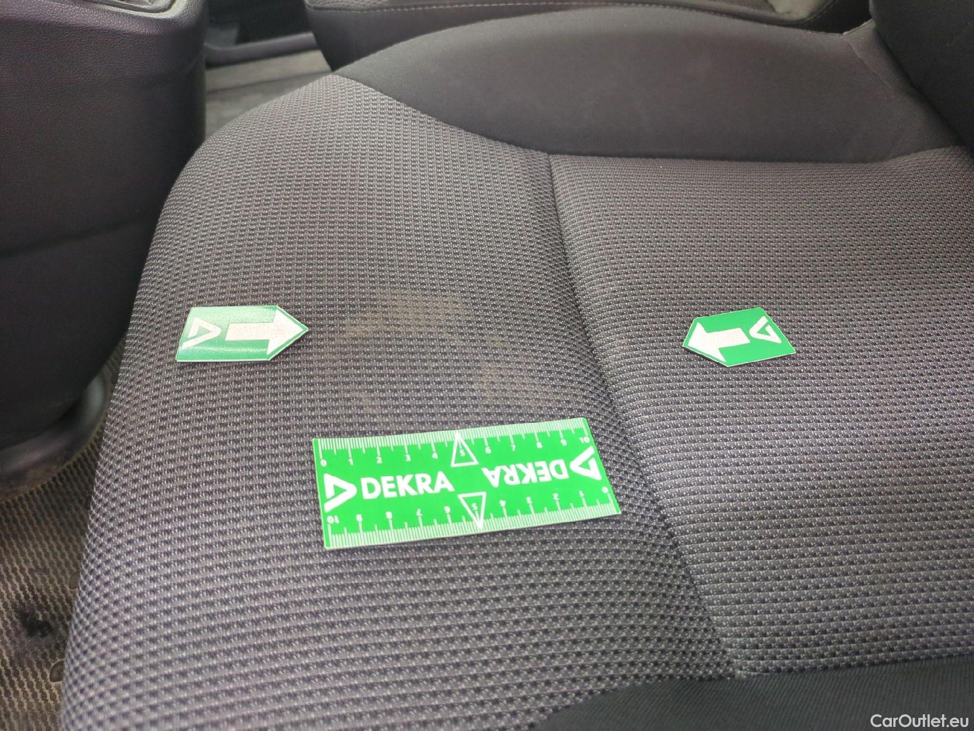  Renault  Trafic  III Fourgon L2H1 3T Confort 2.0 dCi 130CV BVM6 E6d #18