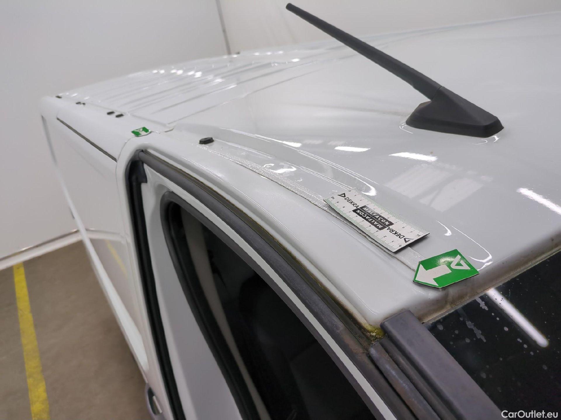  Renault  Trafic RENAULT  / 2021 / 4P / Fourgon tôlé FG GCF L2H1 3T Blue dCi 130 #14