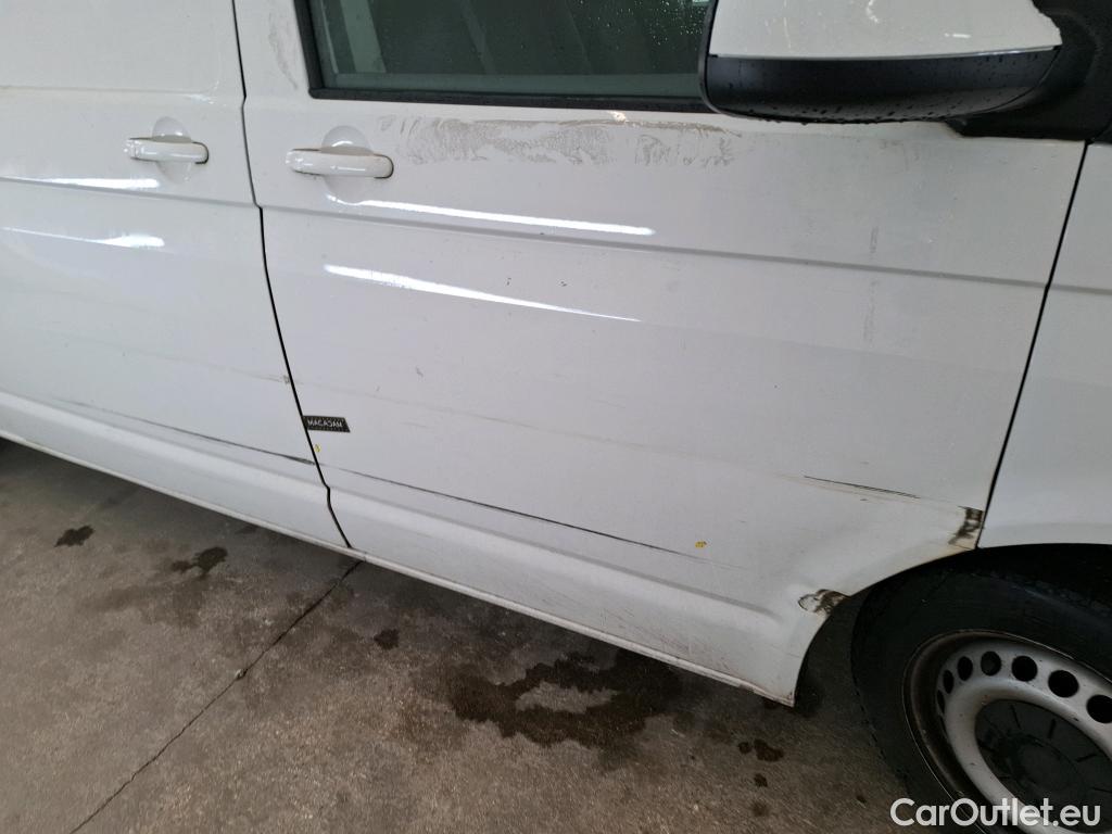  Volkswagen  Transporter VOLKSWAGEN  VU 4p Fourgon 2.0 TDi 110 L2H1 Busi Line Plu #28