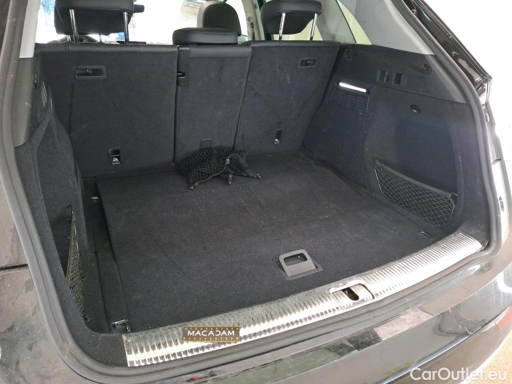  Audi  Q5  avus quattro 2.0 TDI 190CV BVA7 E6 #1