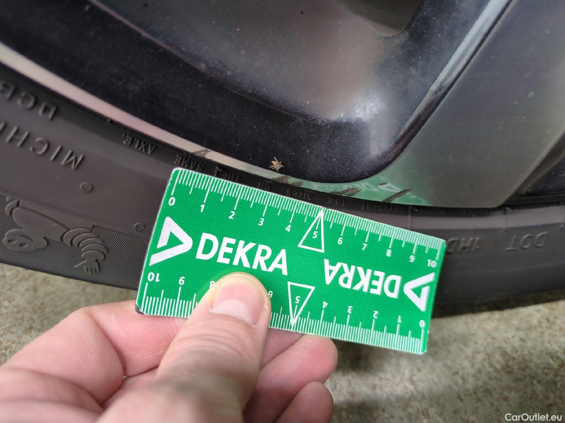  Citroen  C3  Shine Business 1.2 PureTech 110CV BVM6 E6d #12