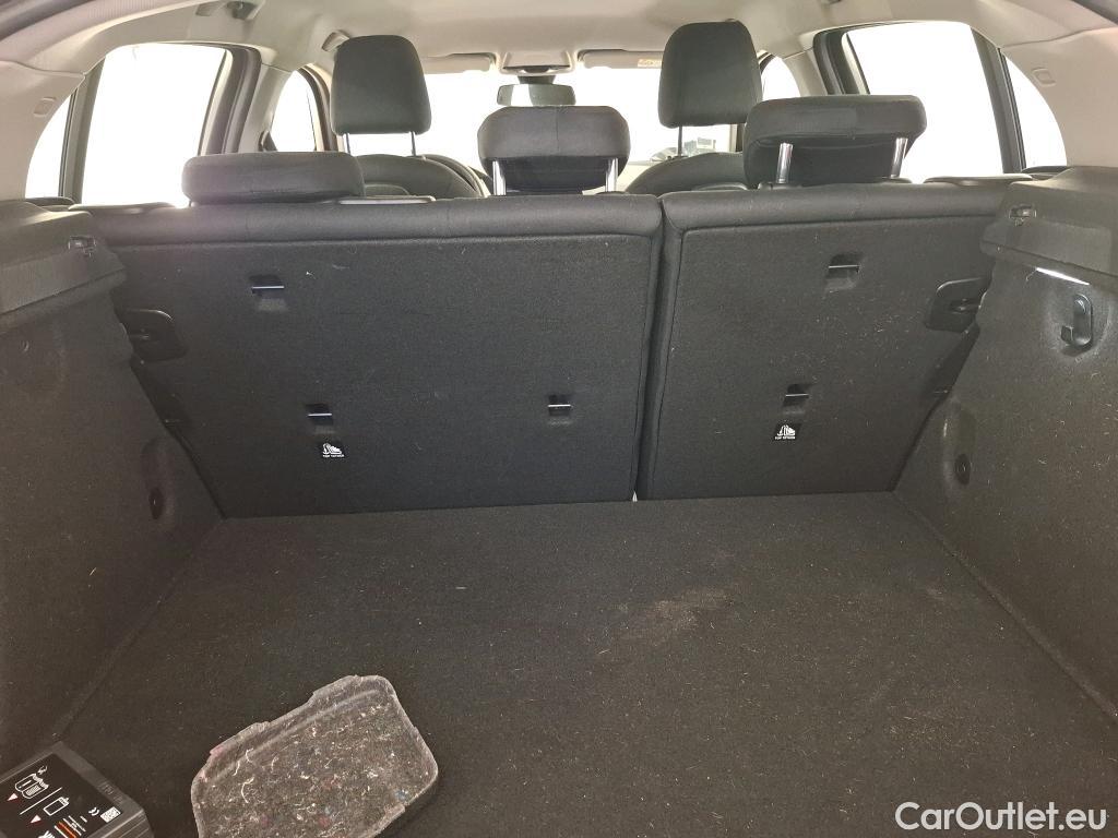  Bmw  Serie 1 BMW Série 1 / 2019 / 5P / Berline 116i DKG7 Business Design #6