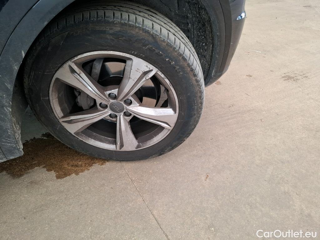  Audi  Q5  avus quattro 2.0 TDI 190CV BVA7 E6 #13