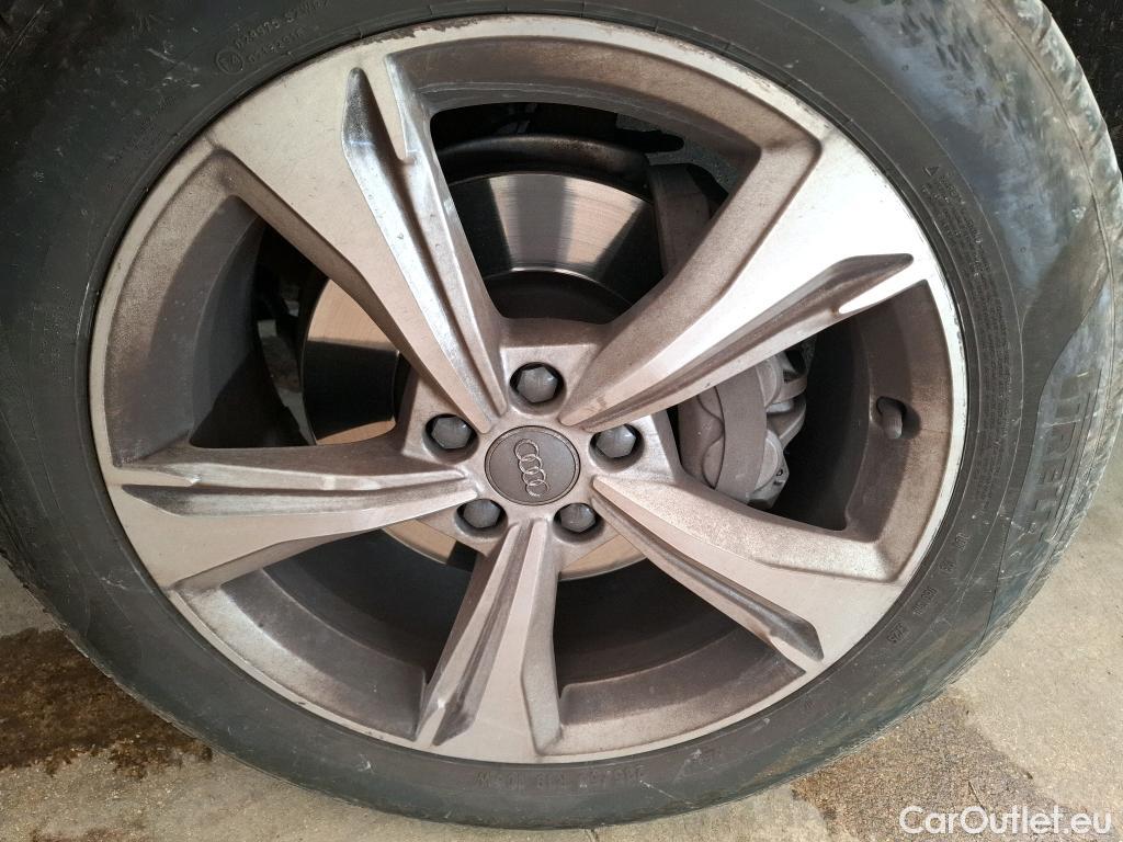  Audi  Q5  avus quattro 2.0 TDI 190CV BVA7 E6 #8