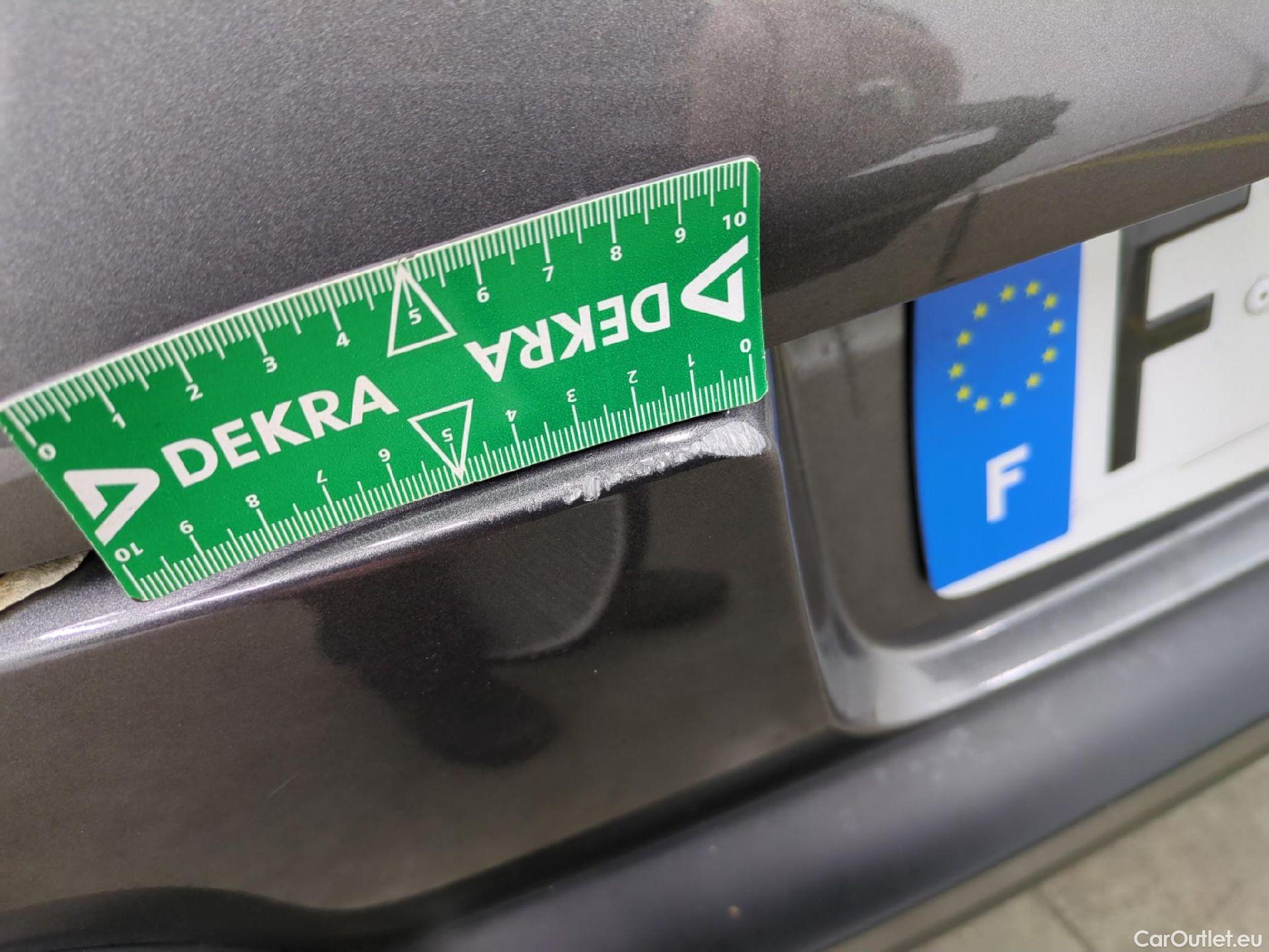  Citroen  C3  Shine Business 1.2 PureTech 110CV BVM6 E6d #38