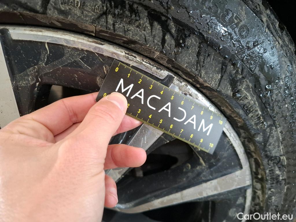  Bmw  Serie 3 BMW Série 3 Touring / 2022 / 5P / Break 320e xDrive 204 Busi Design BVA8 Hybride #23