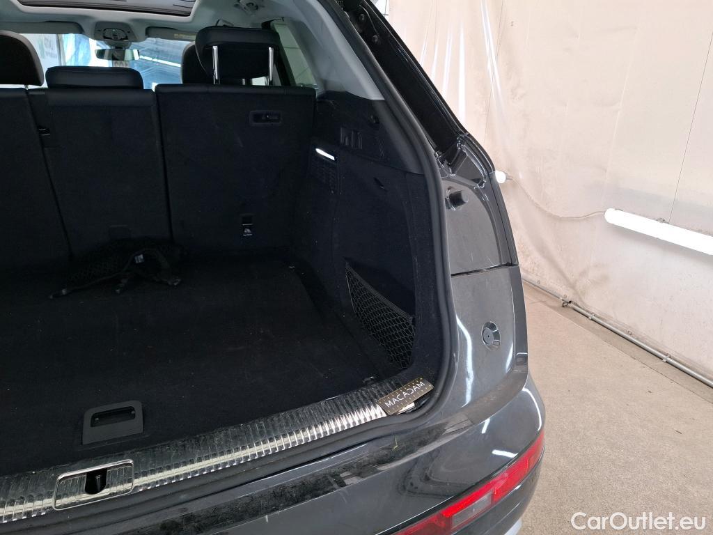  Audi  Q5  avus quattro 2.0 TDI 190CV BVA7 E6 #5