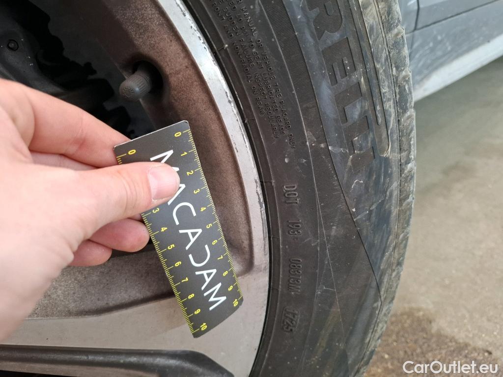  Audi  Q5  avus quattro 2.0 TDI 190CV BVA7 E6 #12