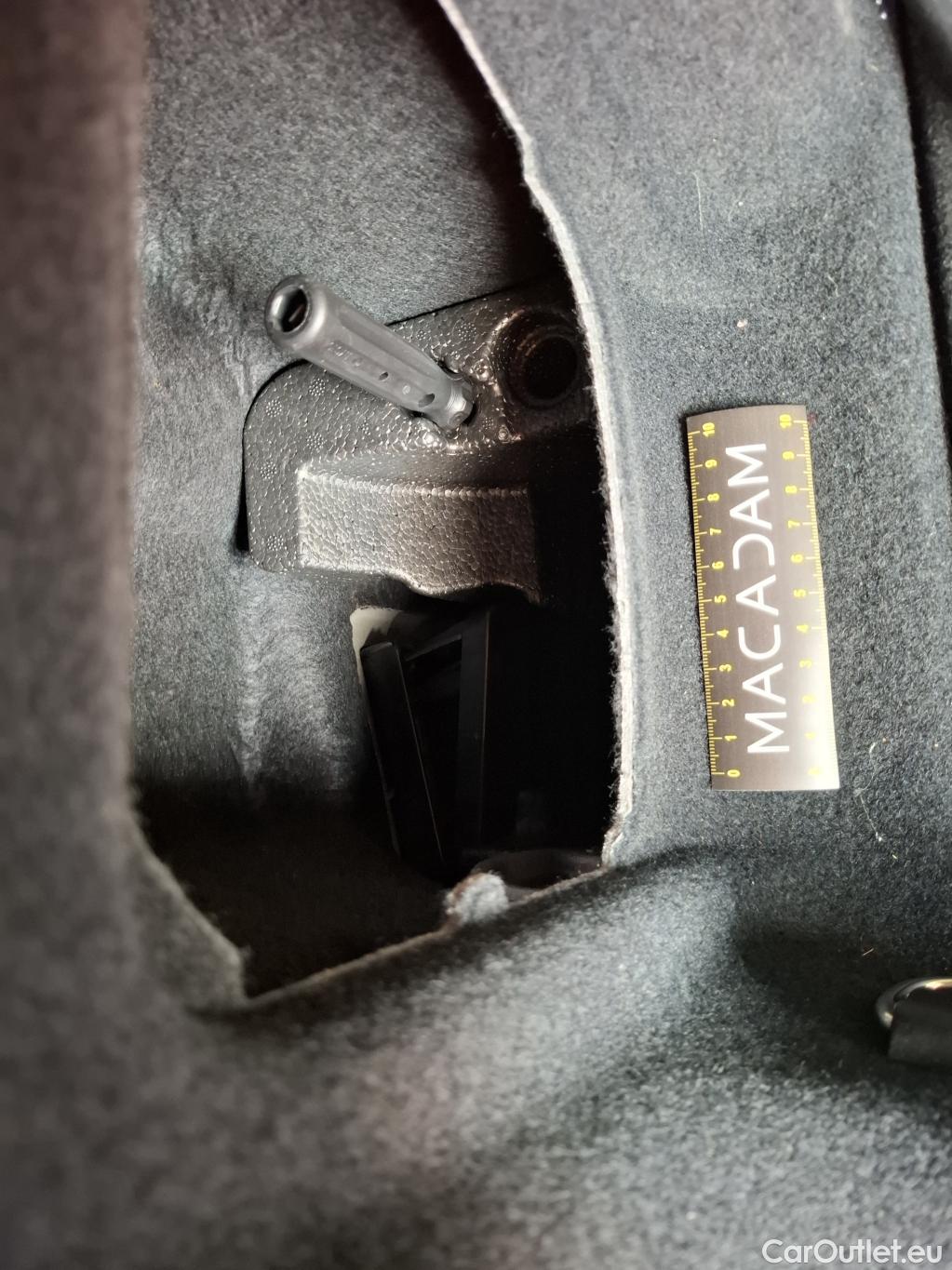  Bmw  X2 BMW  / 2017 / 5P / SUV xDrive25e Business Design BVA6 #23