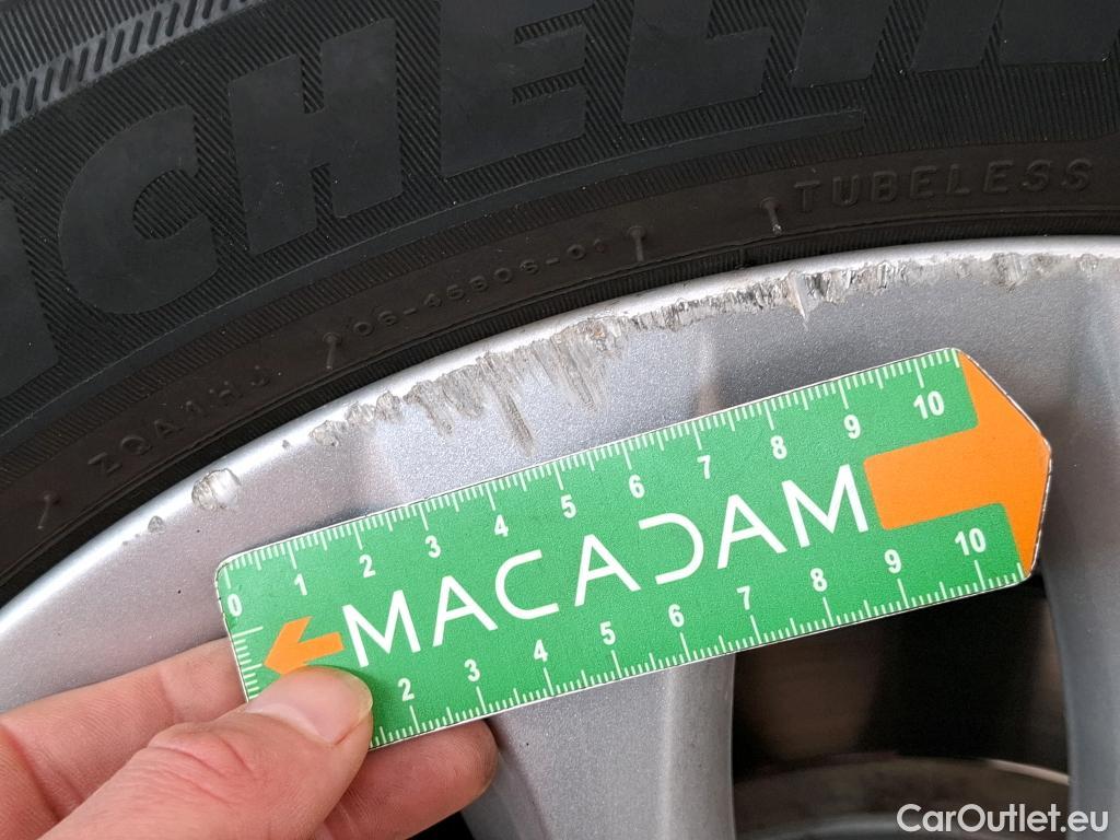  Bmw  Serie 2 BMW  Active Tourer / 2018 / 5P / monospace 225xe Business Design Auto #27