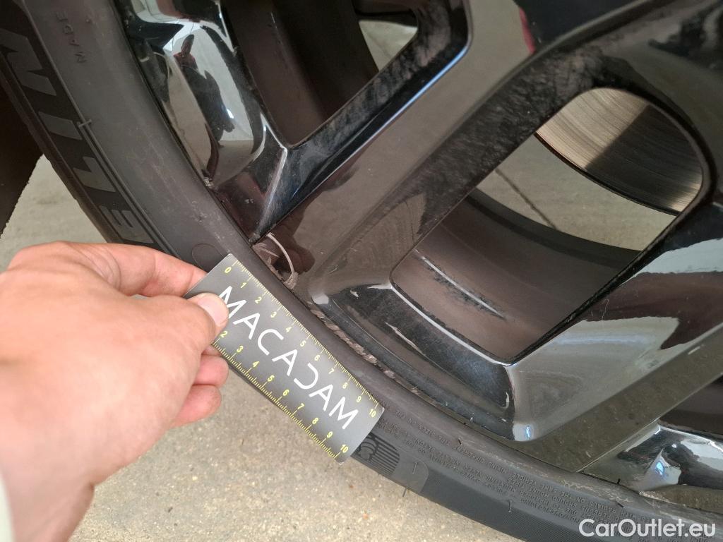  Citroen  C5  Aircross Shine Pack 1.6 PureTech 180CV BVA8 E6d #7