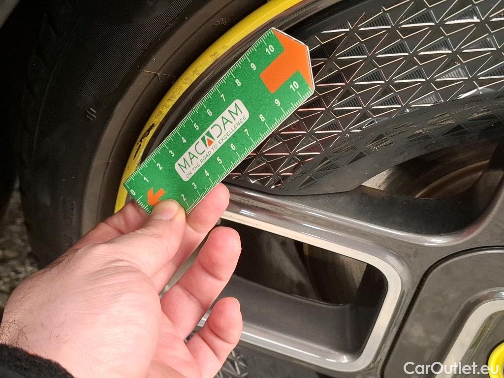  Mini  Cooper MINI Mini / 2014 / 3P / Berline  SE Finition Yours 184 ch BVA #30