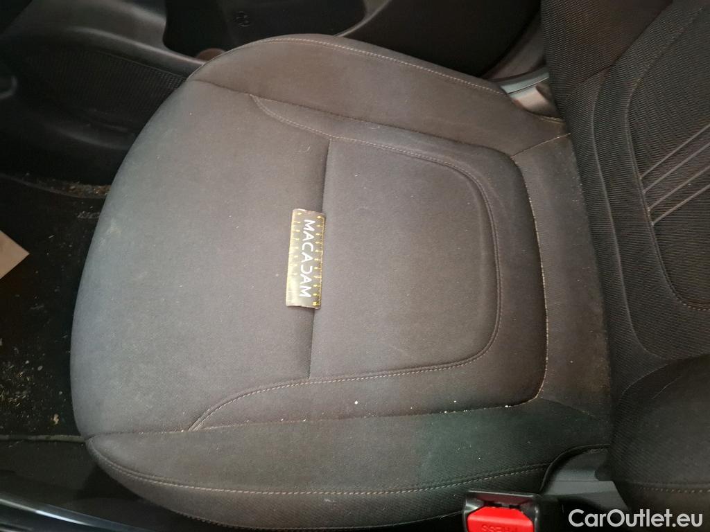  Hyundai  Tucson  Business Hybrid 2WD 1.6 T-GDI 230CV BVA6 E6d #25