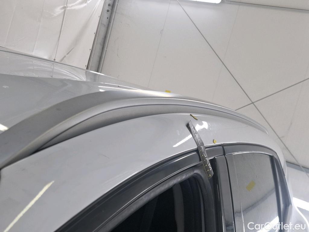  KIA  Sportage KIA  / 2021 / 5P / SUV 1.6 T-GDI 265 PHEV AUTO 4WD DESIGN #2