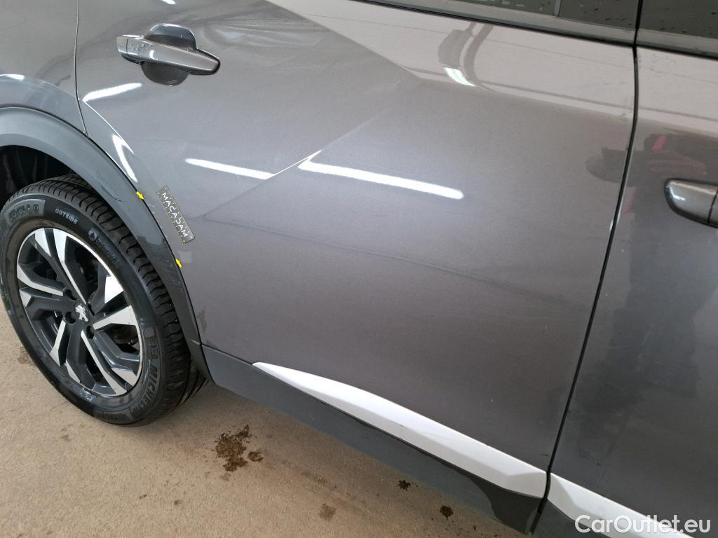  Peugeot  2008  Allure Business 1.5 HDi 130CV BVA8 E6d #3