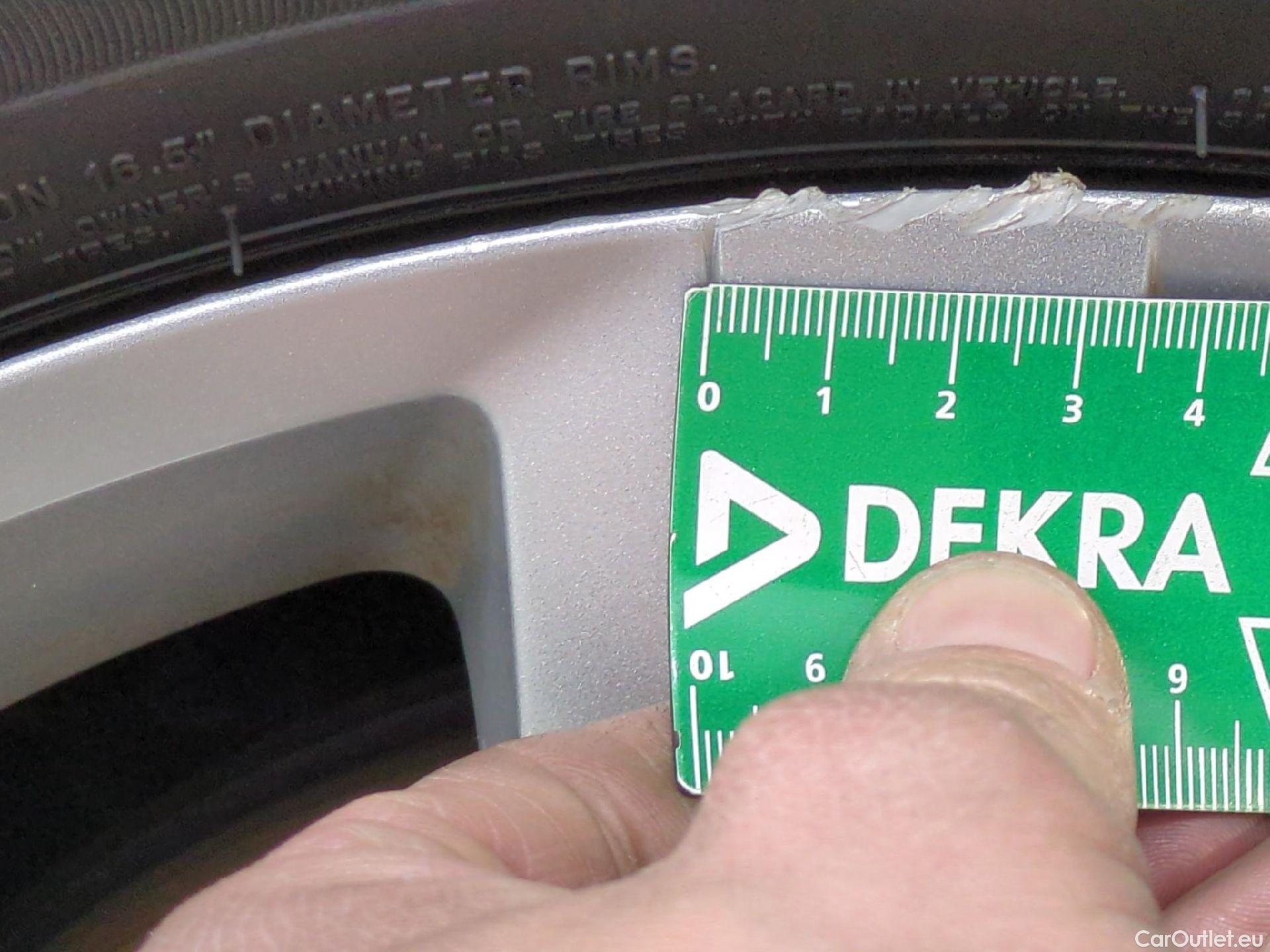  Peugeot  208  Allure Business 1.2 PureTech 110CV BVM6 E6dT #6