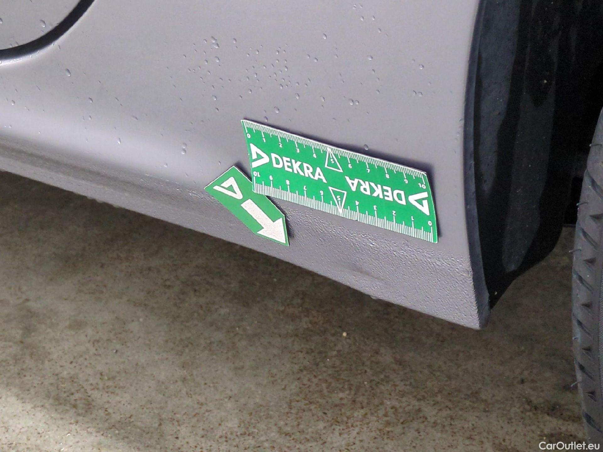  Peugeot  208  Allure Business 1.2 PureTech 110CV BVM6 E6dT #13