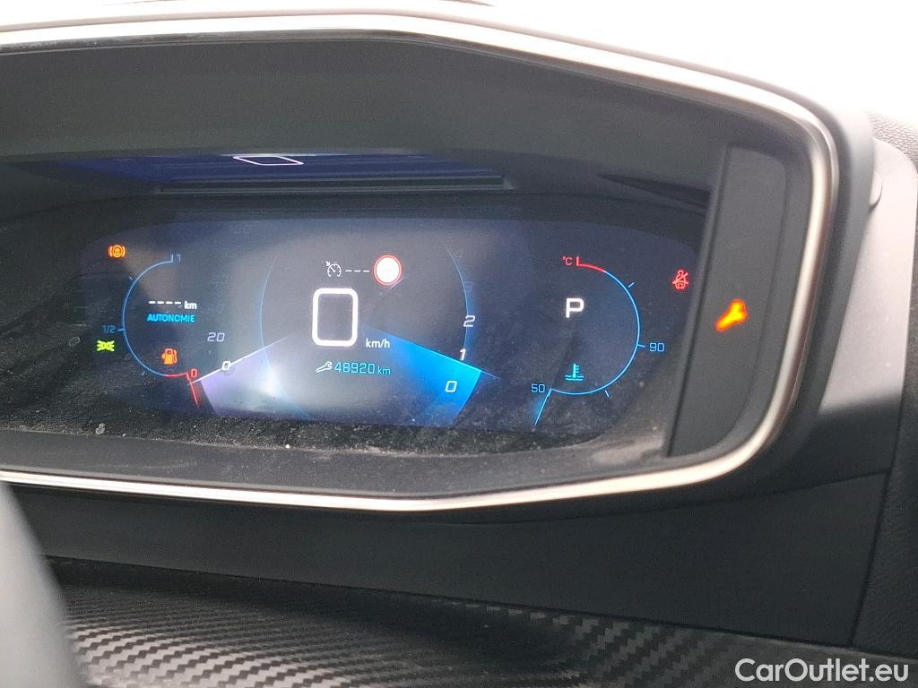  Peugeot  2008  Allure Business 1.5 HDi 130CV BVA8 E6d #15