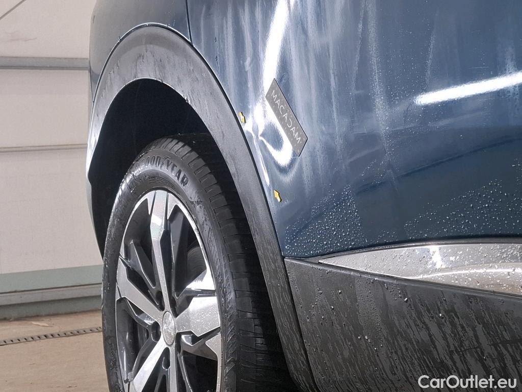  Peugeot  3008  GT 1.2 PureTech 130CV BVA8 E6d #3