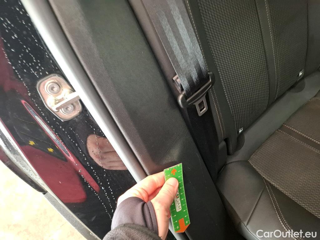  Peugeot  3008  II GT 1.2 PureTech 130CV BVA8 E6d #13