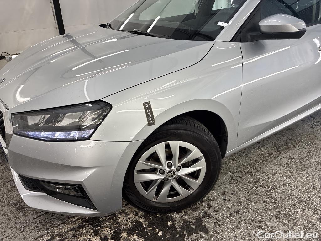  Skoda  Fabia  Ambition 1.0 MPI 80CV BVM5 E6d #12