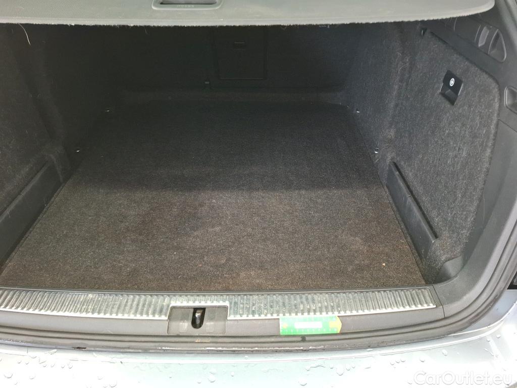  Skoda  Superb  Combi Business 1.6 TDI 120CV BVA7 E6 #34