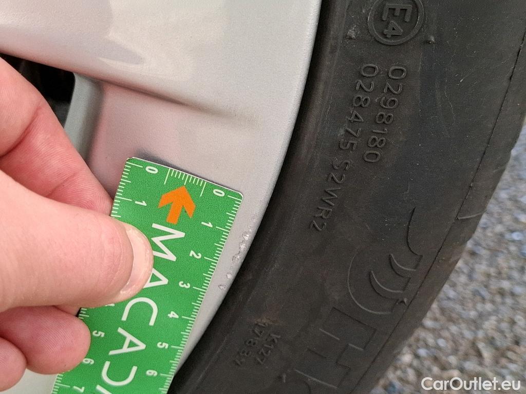  Tesla  Model 3 TESLA  / 2018 / 4P / Berline Grande Autonomie #6