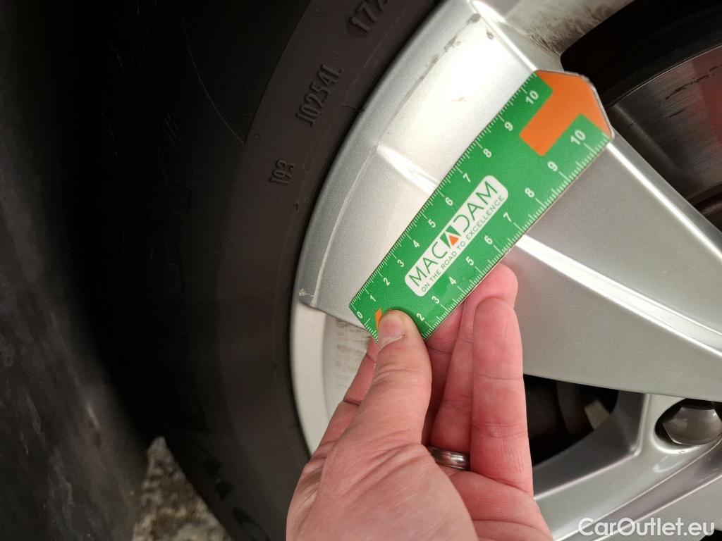  Skoda  Superb  Combi Business 1.6 TDI 120CV BVA7 E6 #26