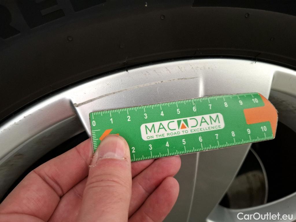  Skoda  Superb  Combi Business 1.6 TDI 120CV BVA7 E6 #27