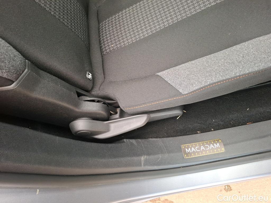  Peugeot  5008  Active Business 1.2 PureTech 130CV BVM6 E6d #15