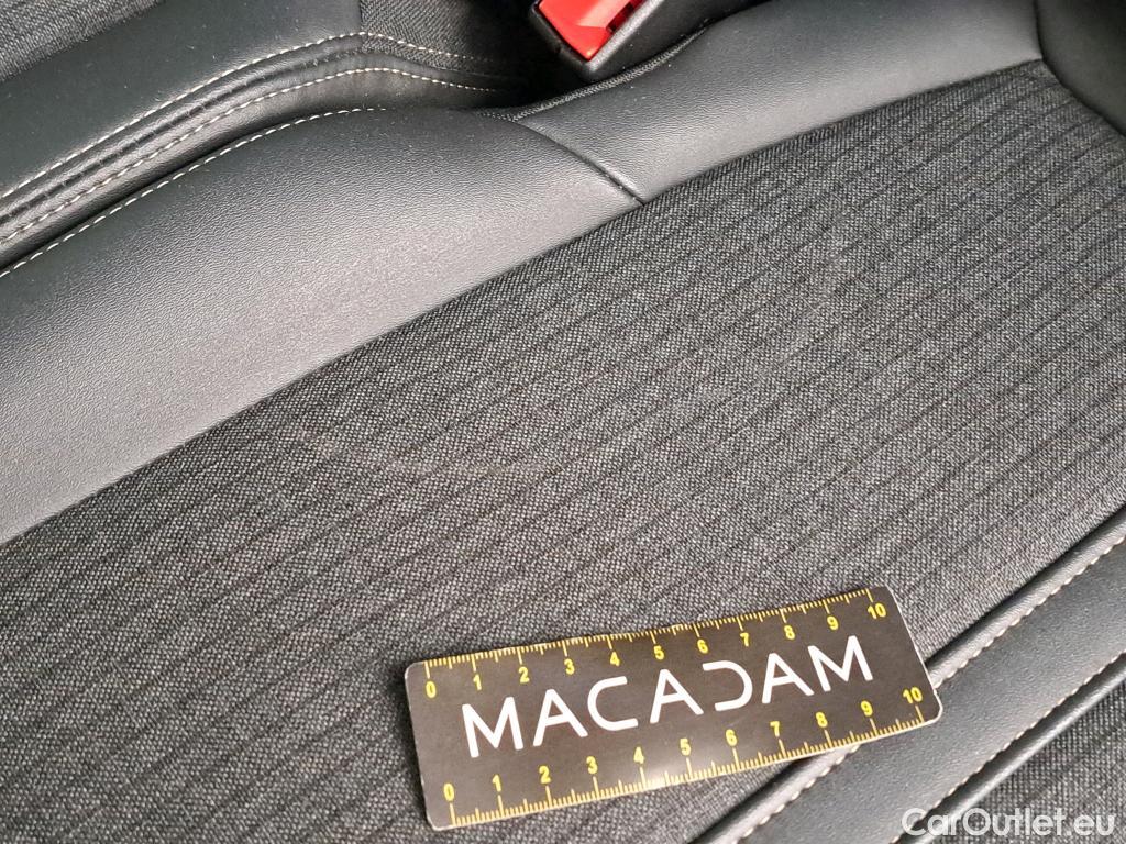  Peugeot  5008  GT Line 1.2 PureTech 130CV BVM6 E6dT #8