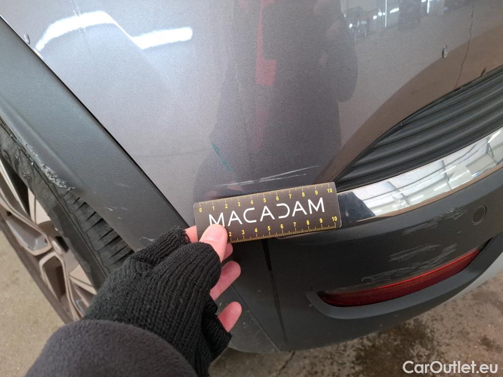  Renault  Captur  II Techno 1.6 E-TECH Hybrid 145CV BVA6 E6d #10