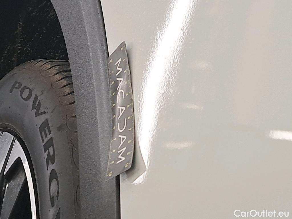  Peugeot  5008  GT Line 1.2 PureTech 130CV BVM6 E6dT #4