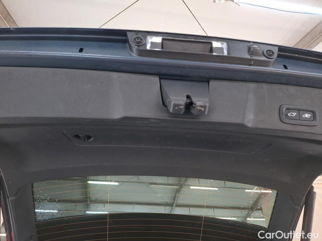  Volvo  XC 40 XC40 Momentum Plug-in Hybrid 2WD 1.5 #17