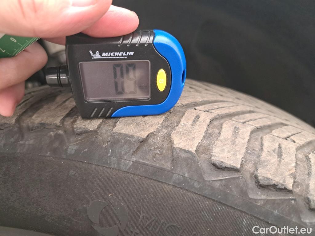  Volvo  XC60  Plus Style Dark 2WD 2.0 B4 195CV BVA8 E6d #14