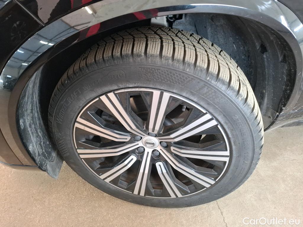 Volvo  XC90 VOLVO  / 2019 / 5P / SUV Recharge T8 AWD GT 8 Inscription #18